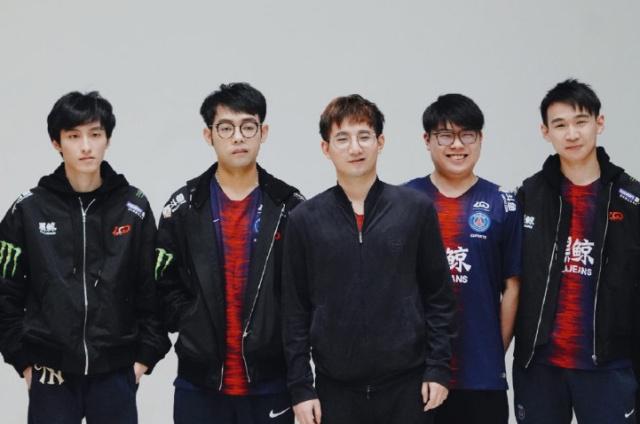 中场转移失 中场转移失