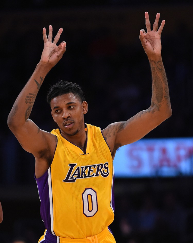 关键词